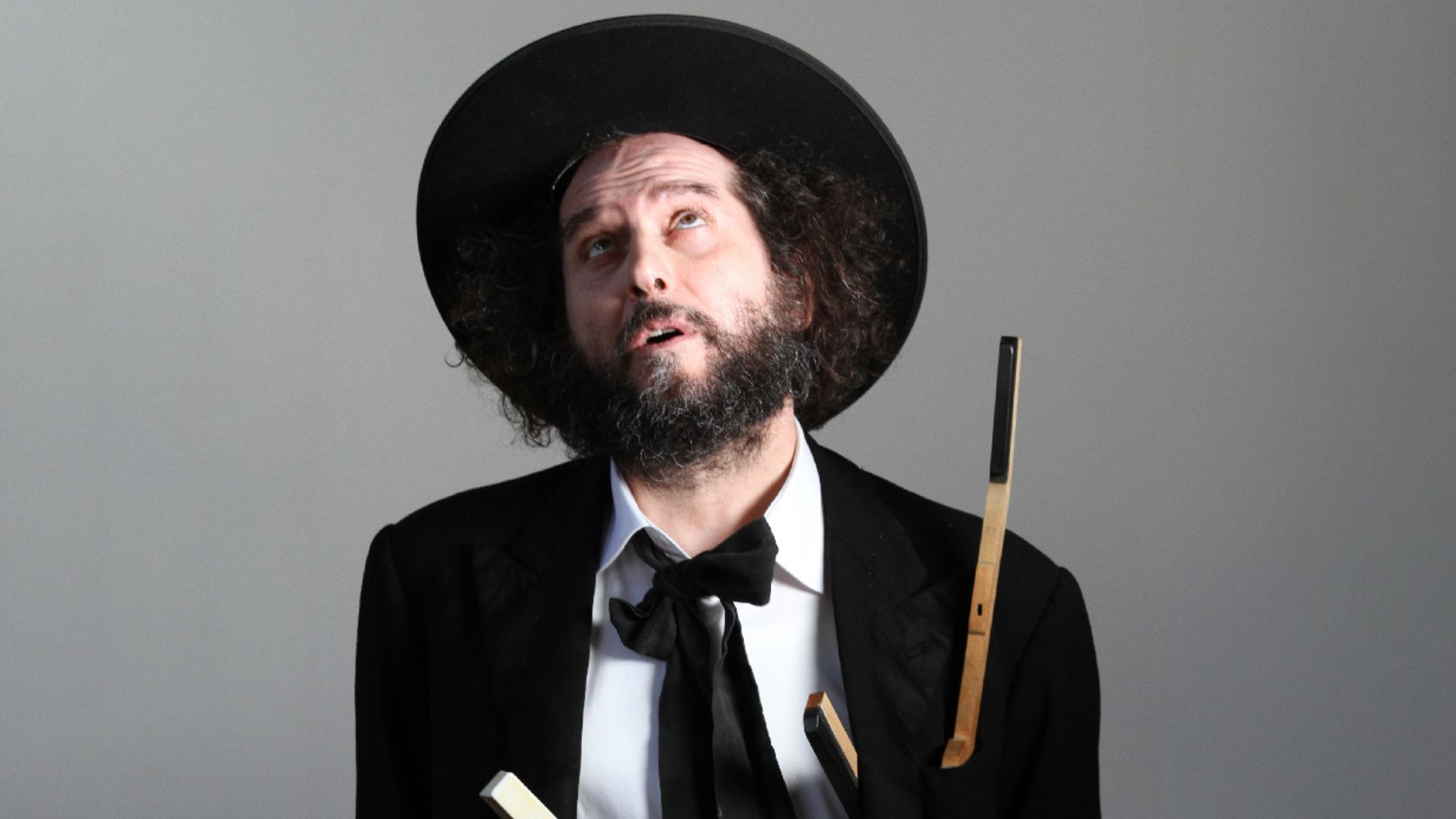 Vinicio Capossela - CON I TASTI CHE CI ABBIAMO TOUR Live@ Teatro Comunale Sassari